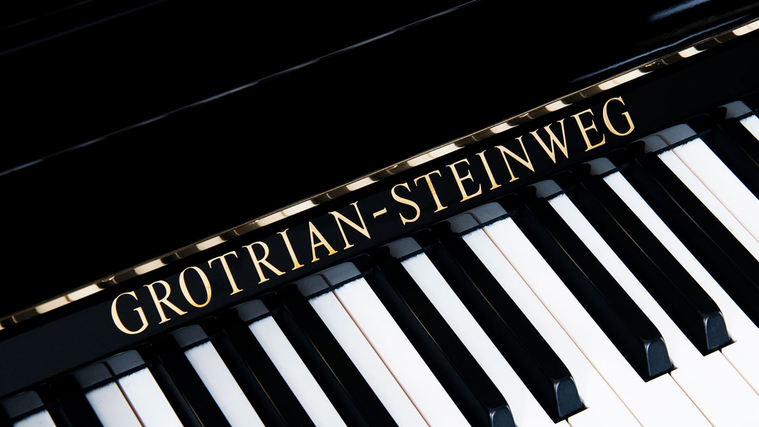 Produktbild Grotrian-Steinweg - Concert G-113 schwarz poliert - Nr.10
